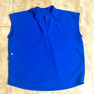 Figs Rafaela oversized scrub top sz Med Royal blue
